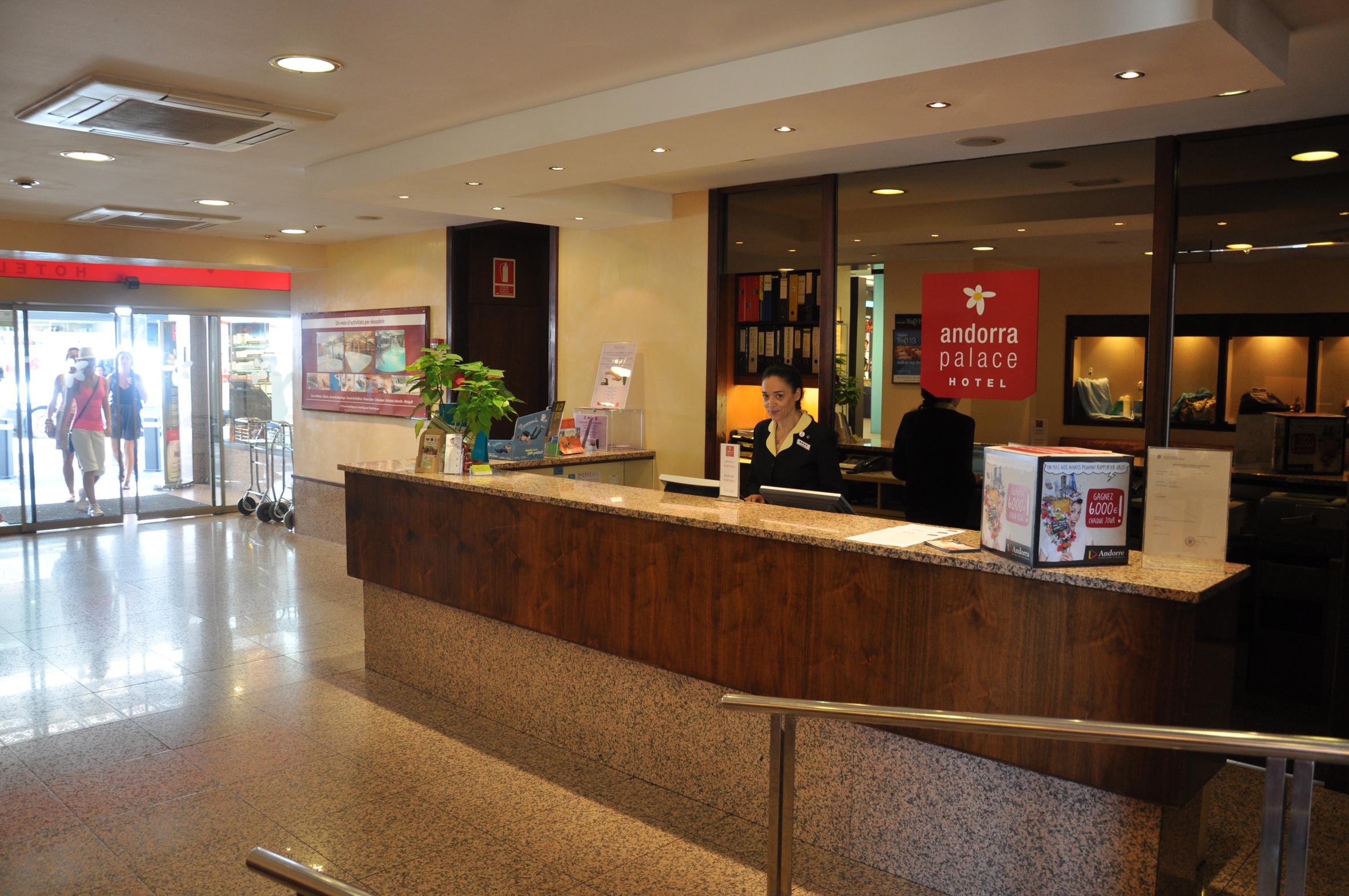 安道​​尔宫酒店 安道尔城 外观 照片